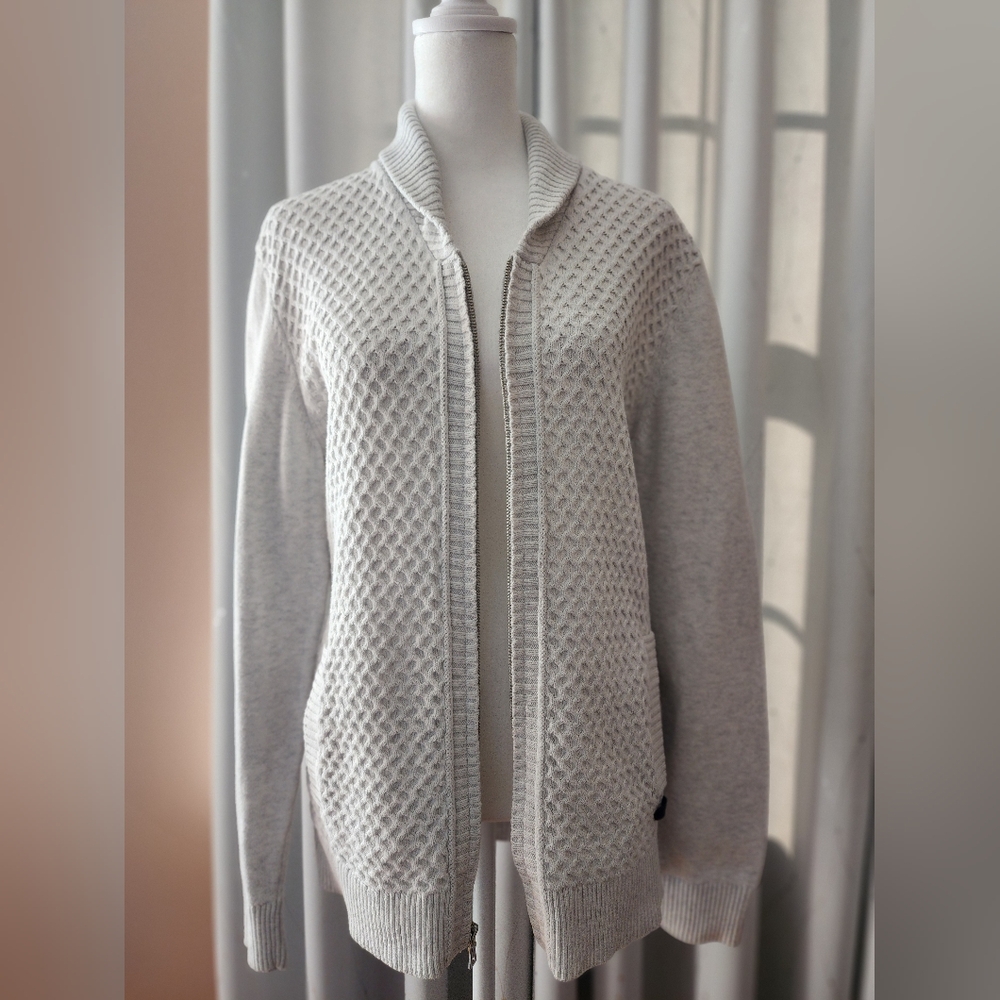 Men Gray Sweater